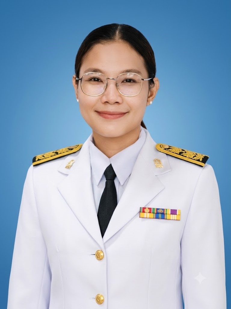 นางสาวเทียนชุลี นาคเสน